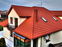 Фотографии домов с крышей из композитной черепицы Decra
