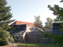 Фотографии домов с крышей из композитной черепицы Декра