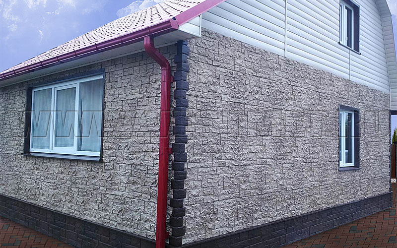 Фото 1 - фасад с отделкой панелями Fineber серии Камень Дикий, цвет Песочный